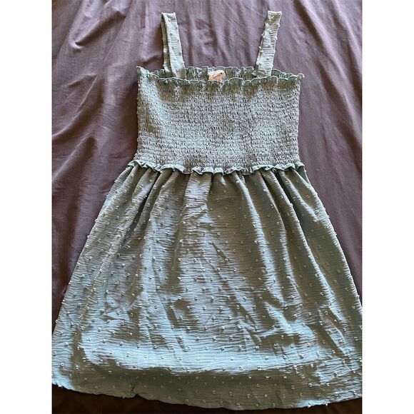 Heart and arrow Tops - Heart and Arrow Maternity Tank Top XL Green Sleeveless Ruffle Neckline Spring
